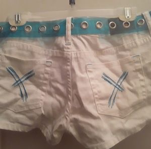 ~White and blue shorts~